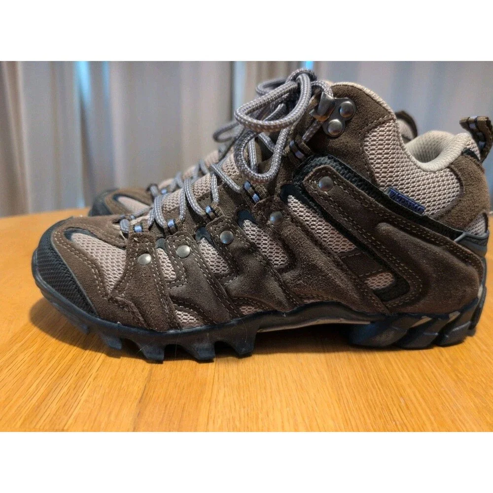 RedHead Women’s 7.5 Hiking Boots Waterproof Brown Suede Mid Great Condition!